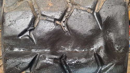 Retread join repair, original photograph 4