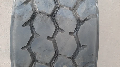Retread join repair, original photograph 6